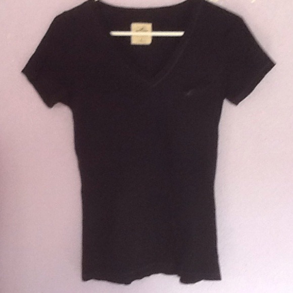 Hollister size S black tshirt