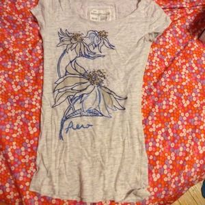 😍AEROPOSTALE FLORAL BEAD/SEQUIN TOP😍