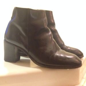 Italian leather vintage ankle booties
