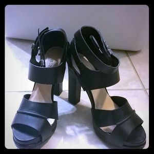 Never worn strappy open toe shoe