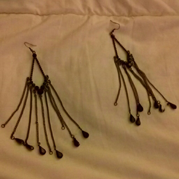 Black stone earrings - Picture 2 of 2