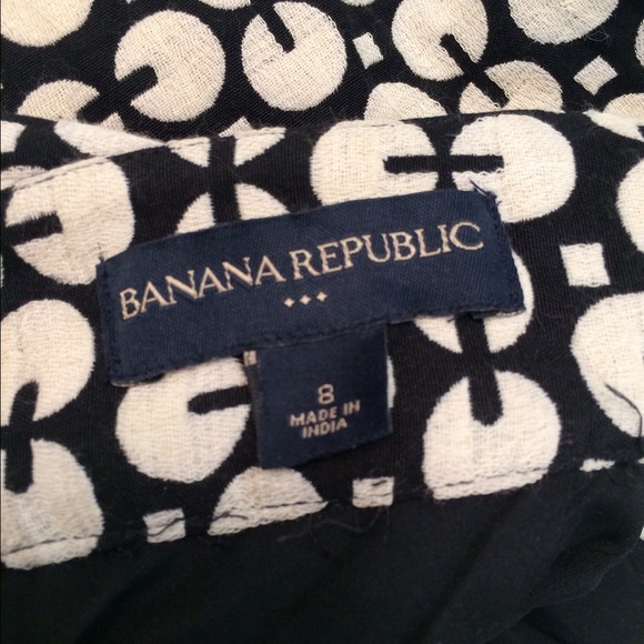 Banana Republic patterned Mod skirt - Picture 2 of 4