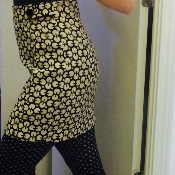 Banana Republic patterned Mod skirt - Picture 3 of 4