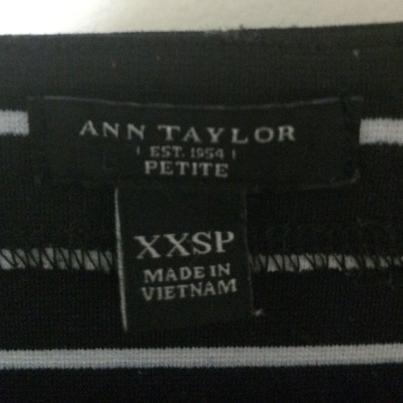 Ann Taylor 3/4 sleeve stripe blouse - Picture 2 of 3