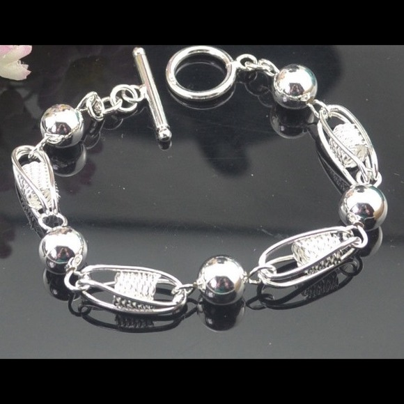 Feminine Sterling 925 Silver Cufflink bracelet