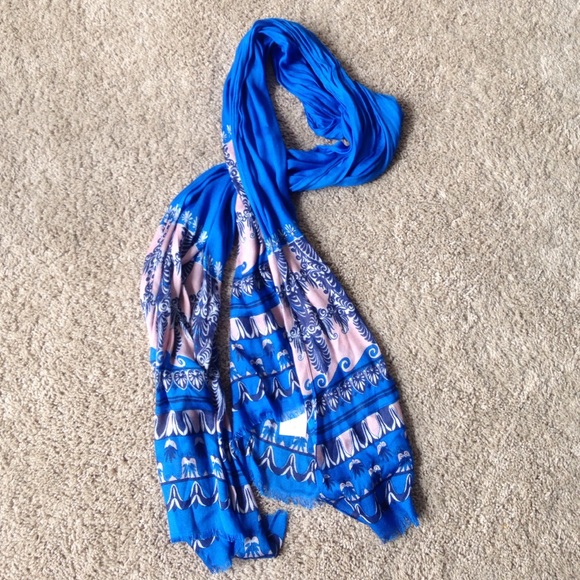 J. Crew Accessories - 🎉 HP 🎉 J. Crew blue printed scarf