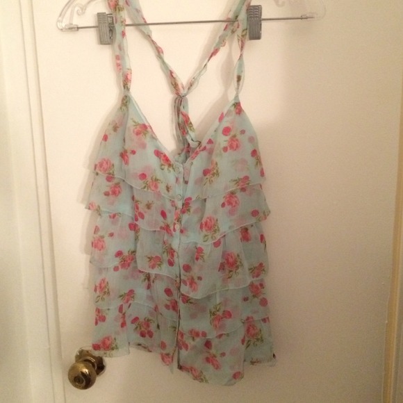 Flown floral top