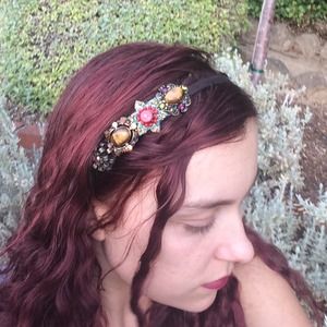 GIFTED - Exquisite jeweled headband for fall