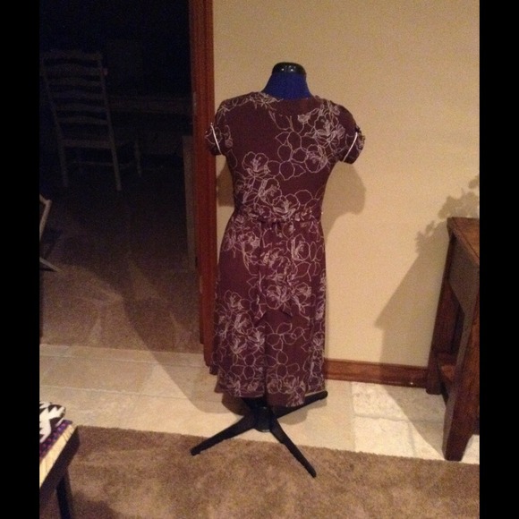 Tie back dress DONATED ❌❌❌❌ - Picture 2 of 3