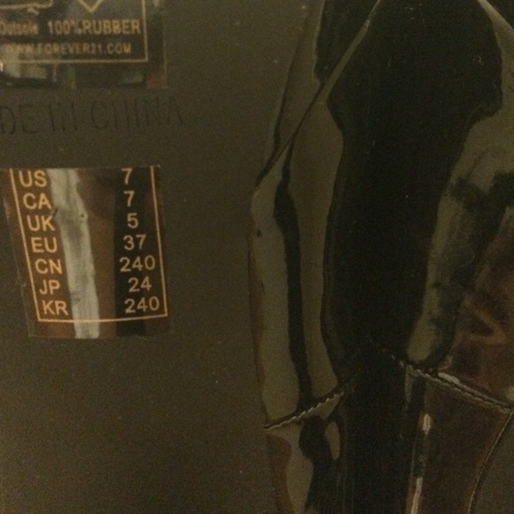 F21 black heels - Picture 4 of 4