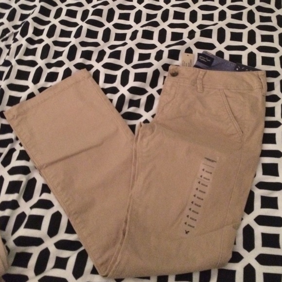 American Eagle uniform pants. - Picture 1 of 3