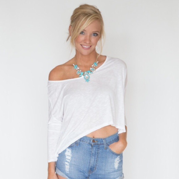 Comfy off shoulder white tee