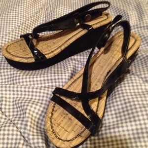 Black strap wedges(8)