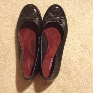 Aerosoles black shoes