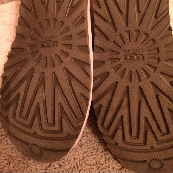 UGG Women's Lattice Cardy Boots Metallic Cornsilk - Picture 3 of 4