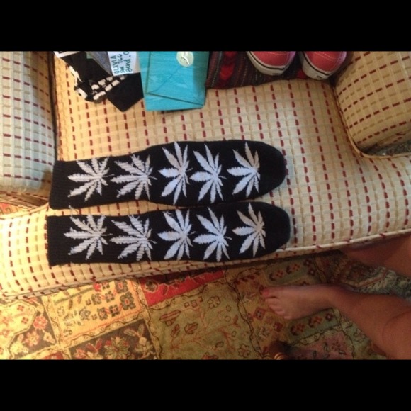HUF socks