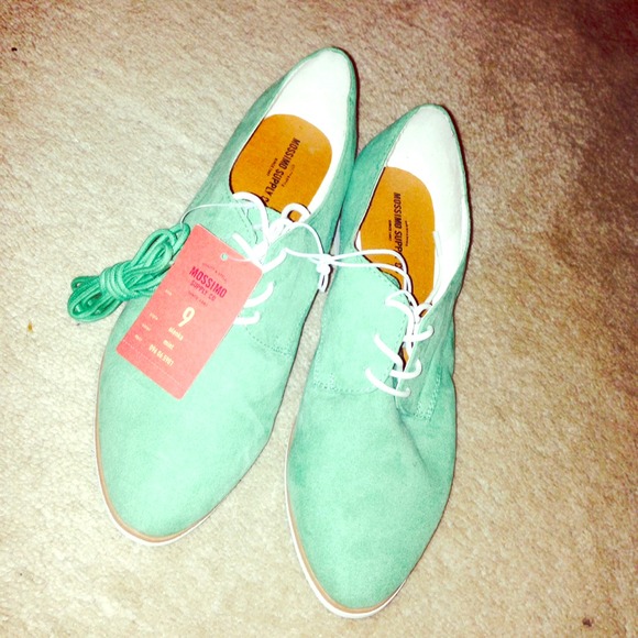 ✨Suede teal oxfords. ✨
