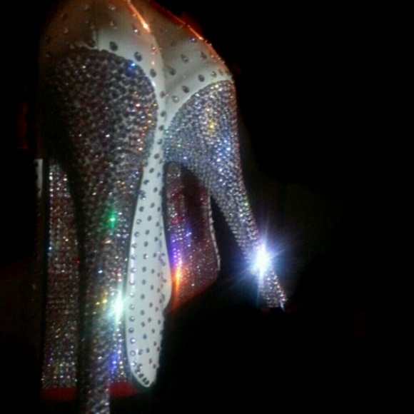 "I Do" Custom Swarovski Covered Wedding Heels - Picture 2 of 2