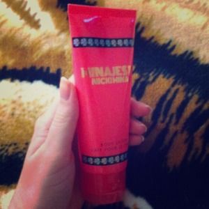 Nicki Minaj lotion