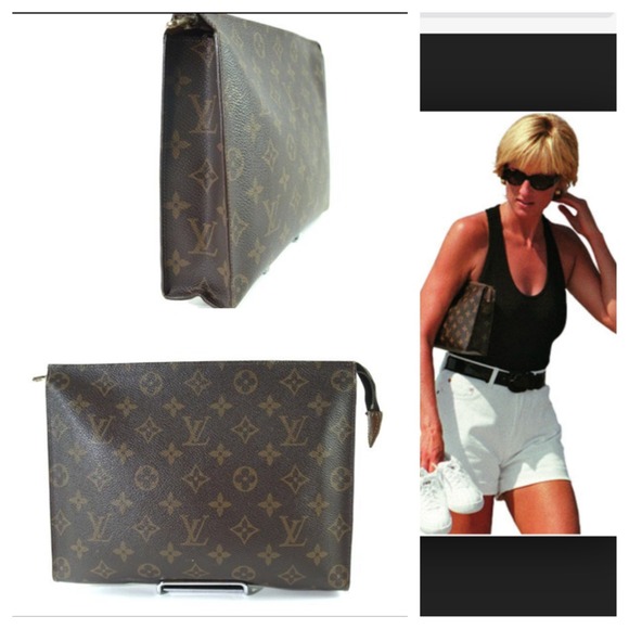 SOLD! Louis Vuitton pouch.