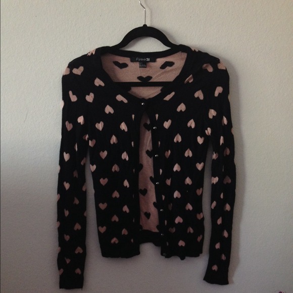 Heart patterned cardigan