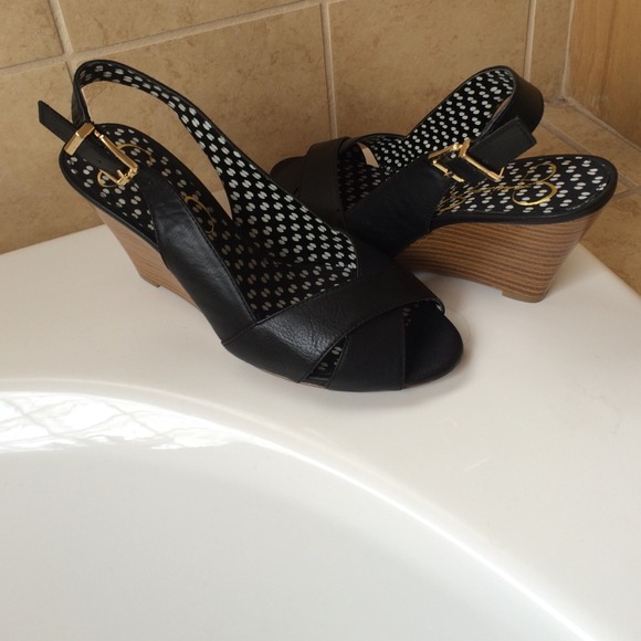 Jessica Simpson wedges.
