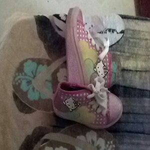 Little girl hello kitty shoes
