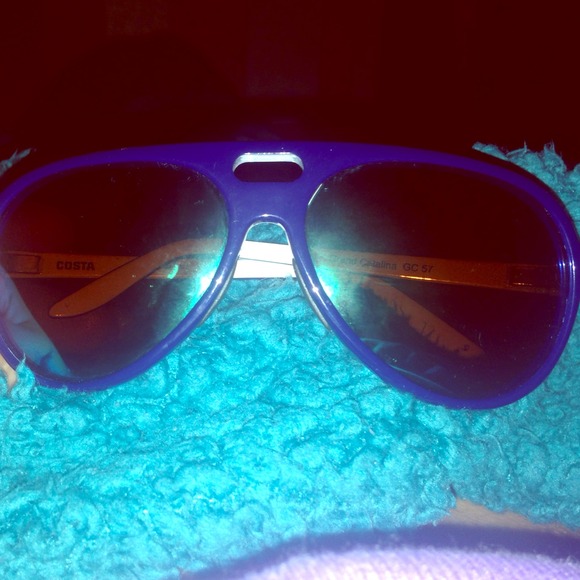 GENTLY USED COSTA DEL MAR SUN GLASSES!!