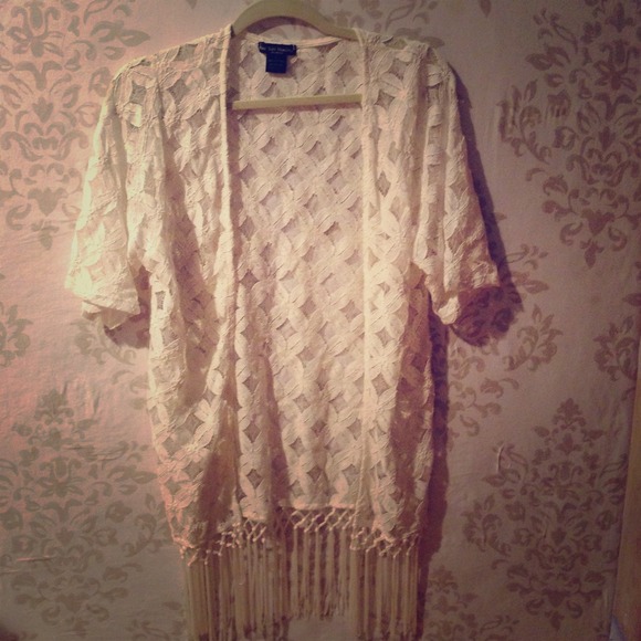 Cream Kimono + Fringe Detail