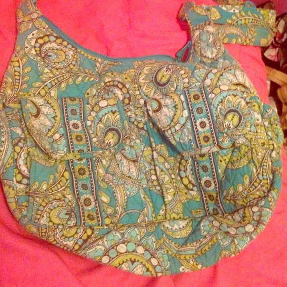 VERA BRADLEY CROSSBODY