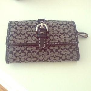 Authentic Coach Wallet