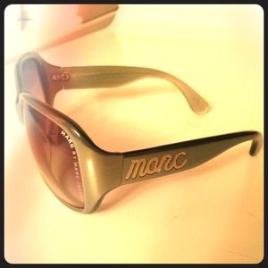 Marc Jacobs sun glasses+case