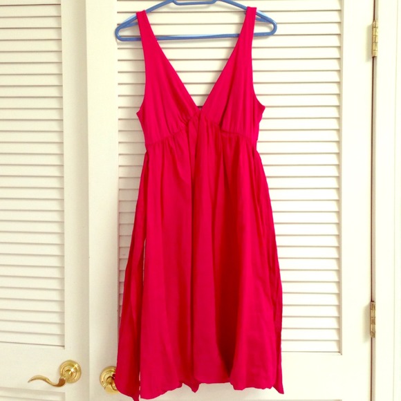 Velvet casual magenta dress