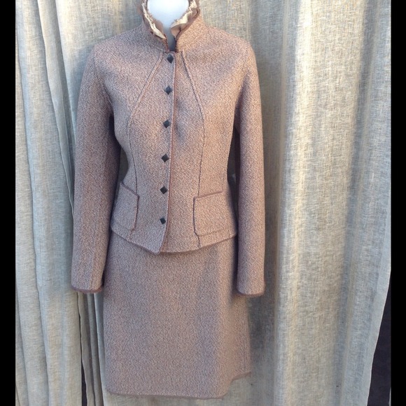 Elie Tahari Jackets & Blazers - Elie Tahari 2pc suit. Ellen Tracey grey dress.