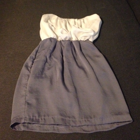 Super cute two tone mini party dress WITH POCKETS