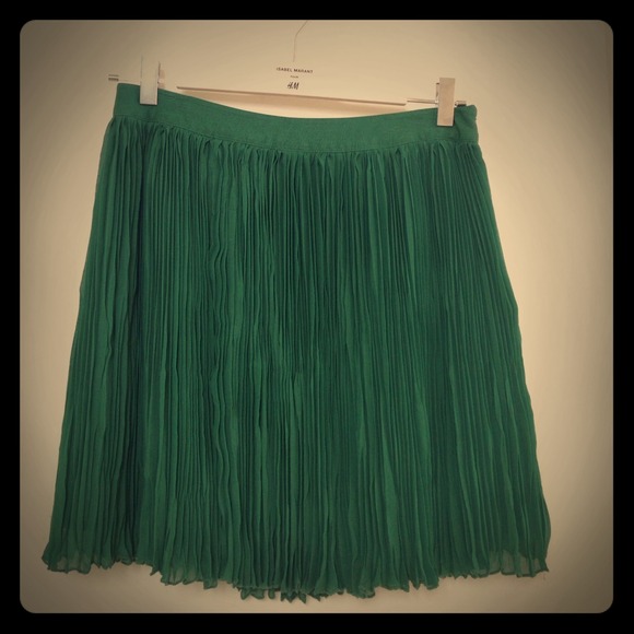 Club Monaco Dresses & Skirts - Club Monaco green skirt