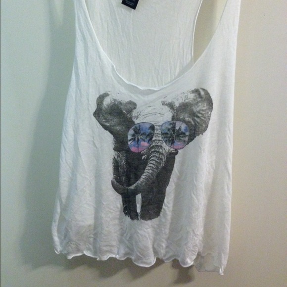 Flowy elephant graphic top