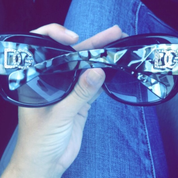 DG sunglasses - Picture 3 of 4