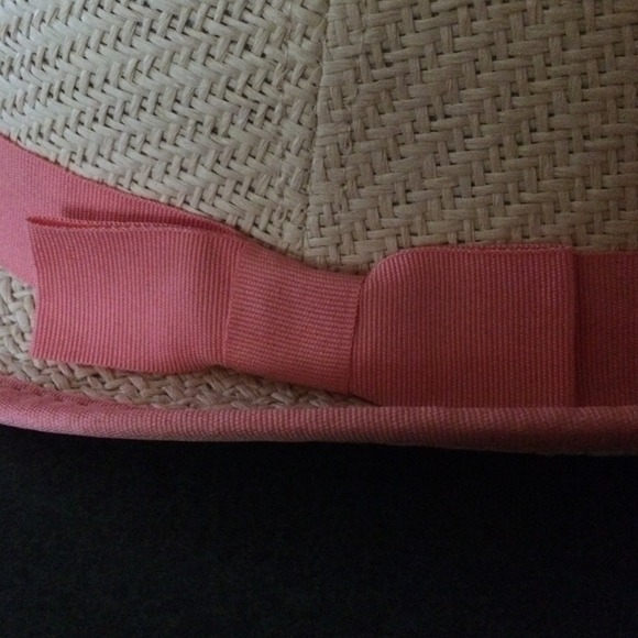 Hat - Picture 2 of 4