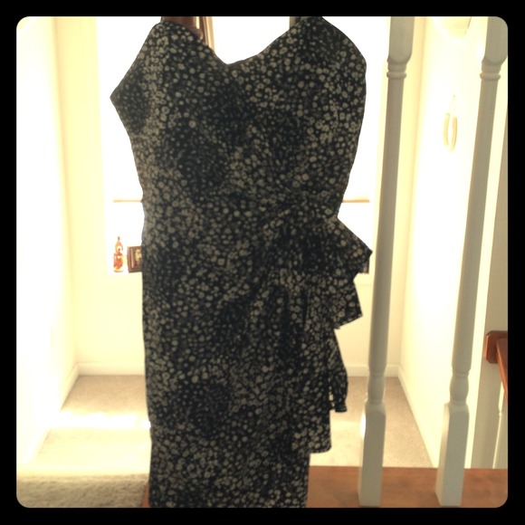 Forever 21 black and white floral dress