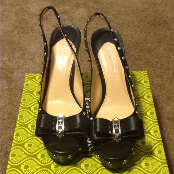 Gianni Bini spike slingbacks