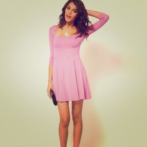 😍 ASOS Skater Dress With Sweetheart Neck