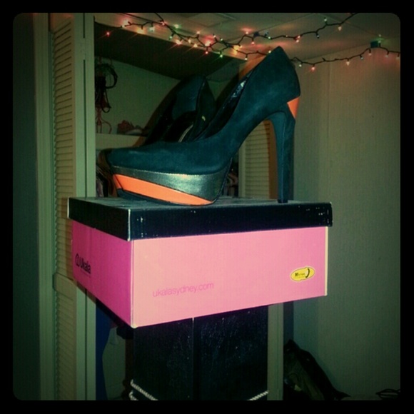 Pump high heels