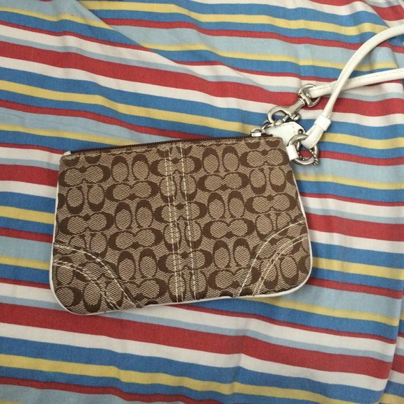 Mini coach wallet