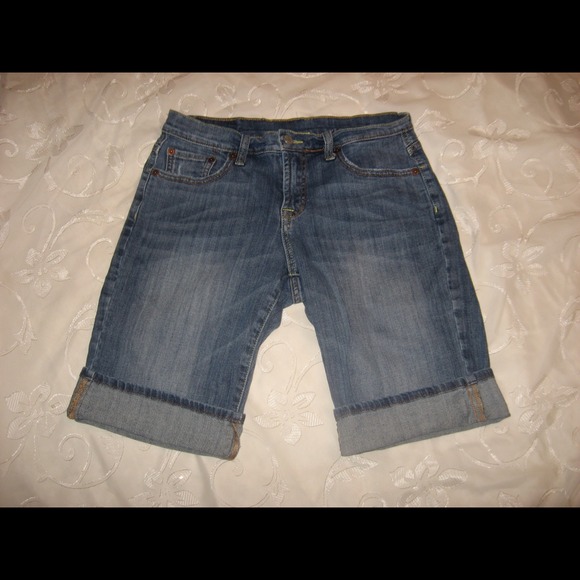 Bundled SOLD *** Lucky Brand Jean Shorts - Picture 4 of 4