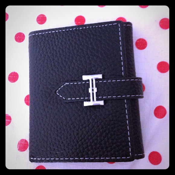 Black color cool wallet