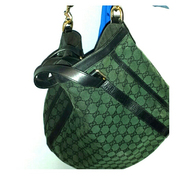 AUTHENTIC Gucci green cloth shoulder bag