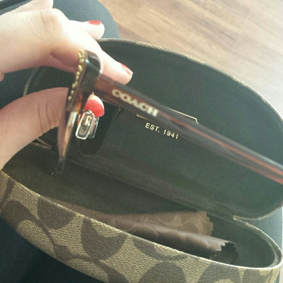 Coach brown gold stud sunglasses - Picture 2 of 2