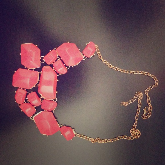 Pink gold necklace