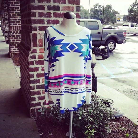 Aztec print boyfriend cut like a piko top